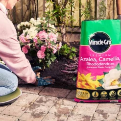 Miracle Gro Premium Azalea, Camellia & Rhododendron Ericaceous Compost - 40L -Garden Care Specialty Shop 12882812 1404843671956442