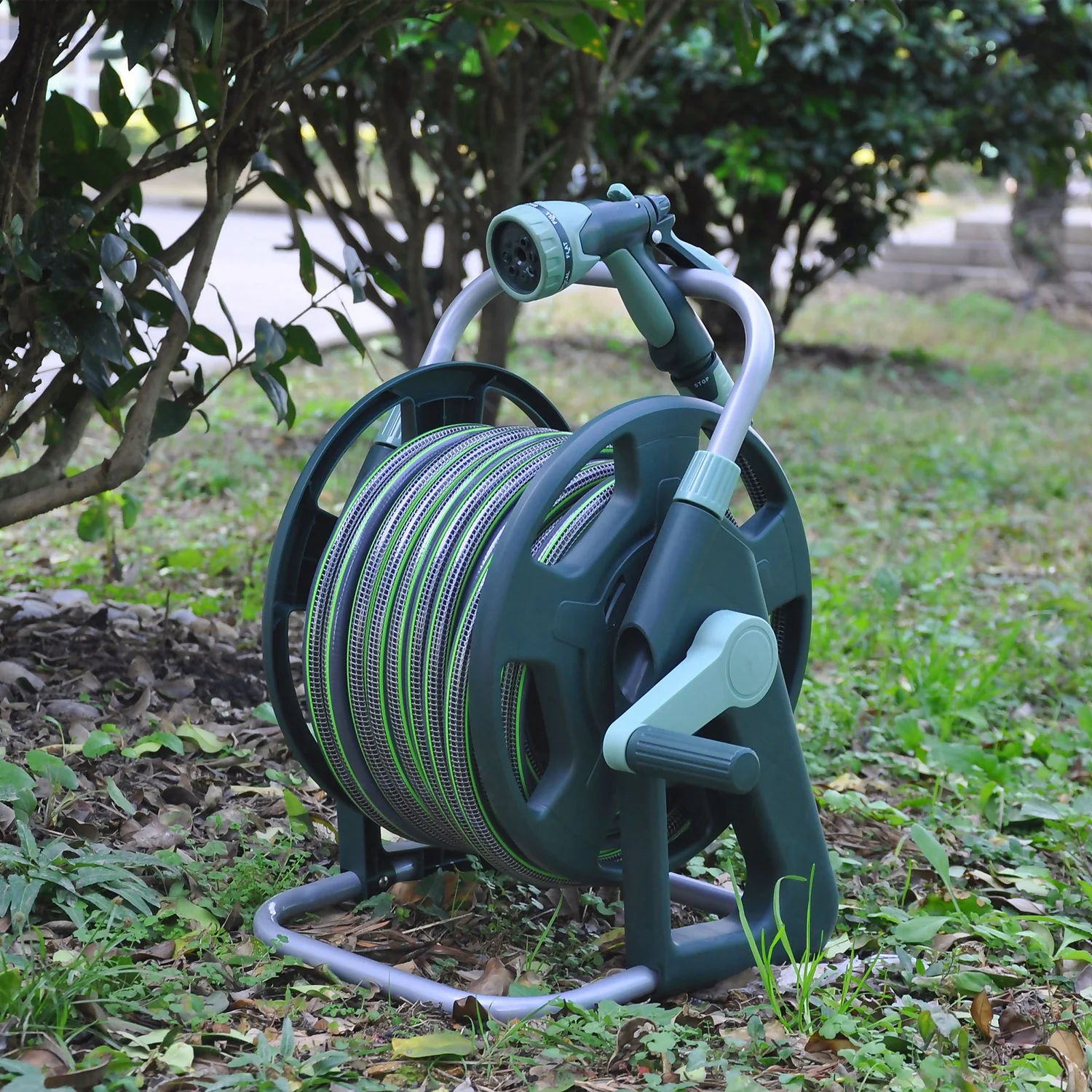 Homebase Premium Anti-Kink Hose Reel Set - 25m 4 Homebase Premium Anti-Kink Hose Reel Set - 25m - Image 2