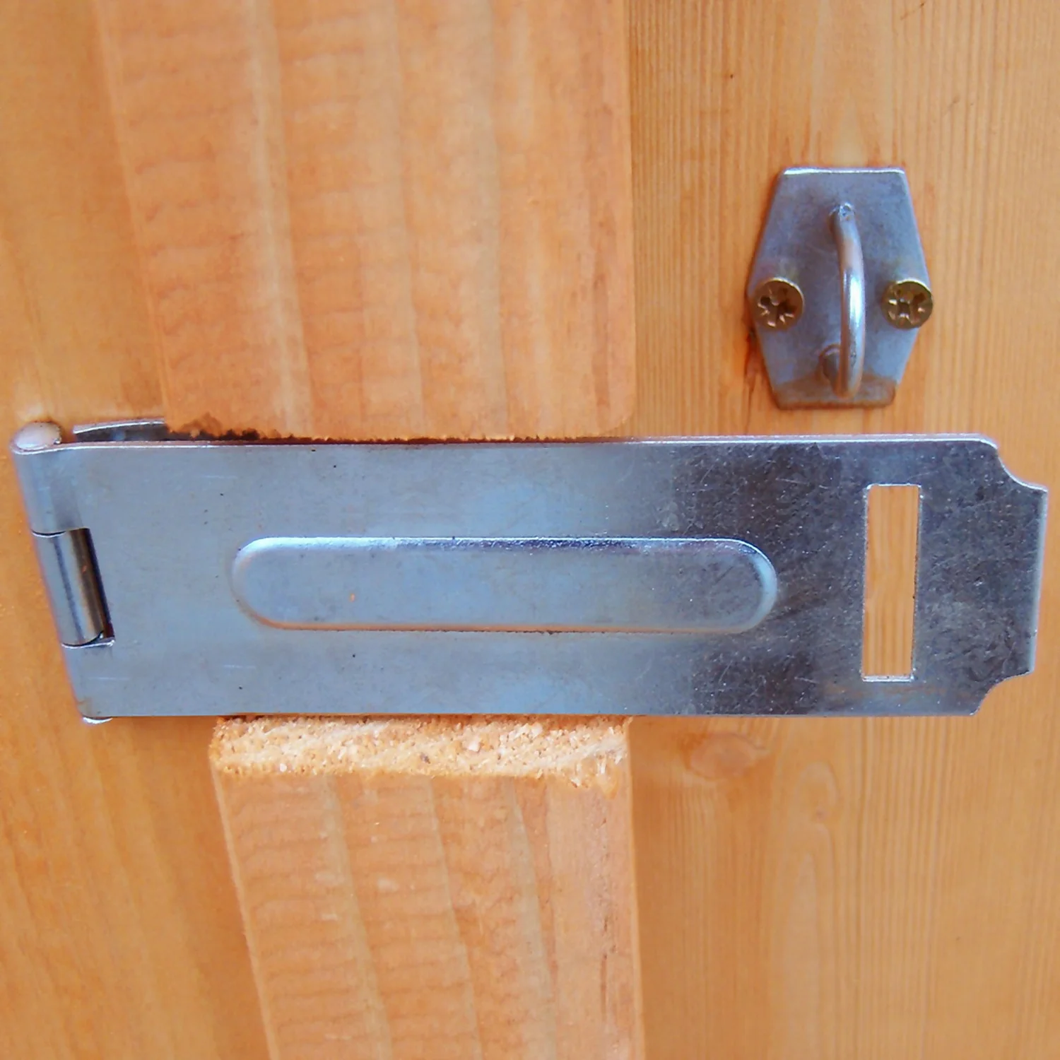 Shire 10x6ft Overlap Garden Shed - Including Installation 8 Shire 10x6ft Overlap Garden Shed - Including Installation - Image 6