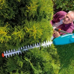 GARDENA Telescopic Cordless 18V Hedge Trimmer -Garden Care Specialty Shop 13524827 2074936344471519