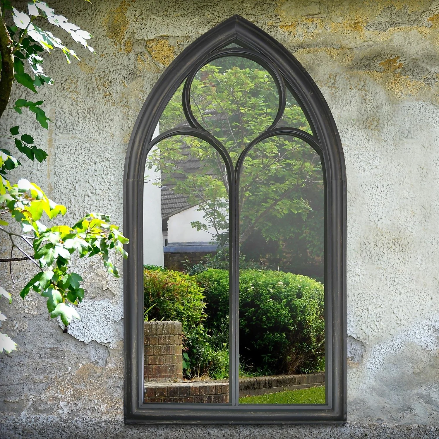 MirrorOutlet Black Somerley Chapel Arch Metal Garden Mirror - 112x61cm 4 MirrorOutlet Black Somerley Chapel Arch Metal Garden Mirror - 112x61cm - Image 2