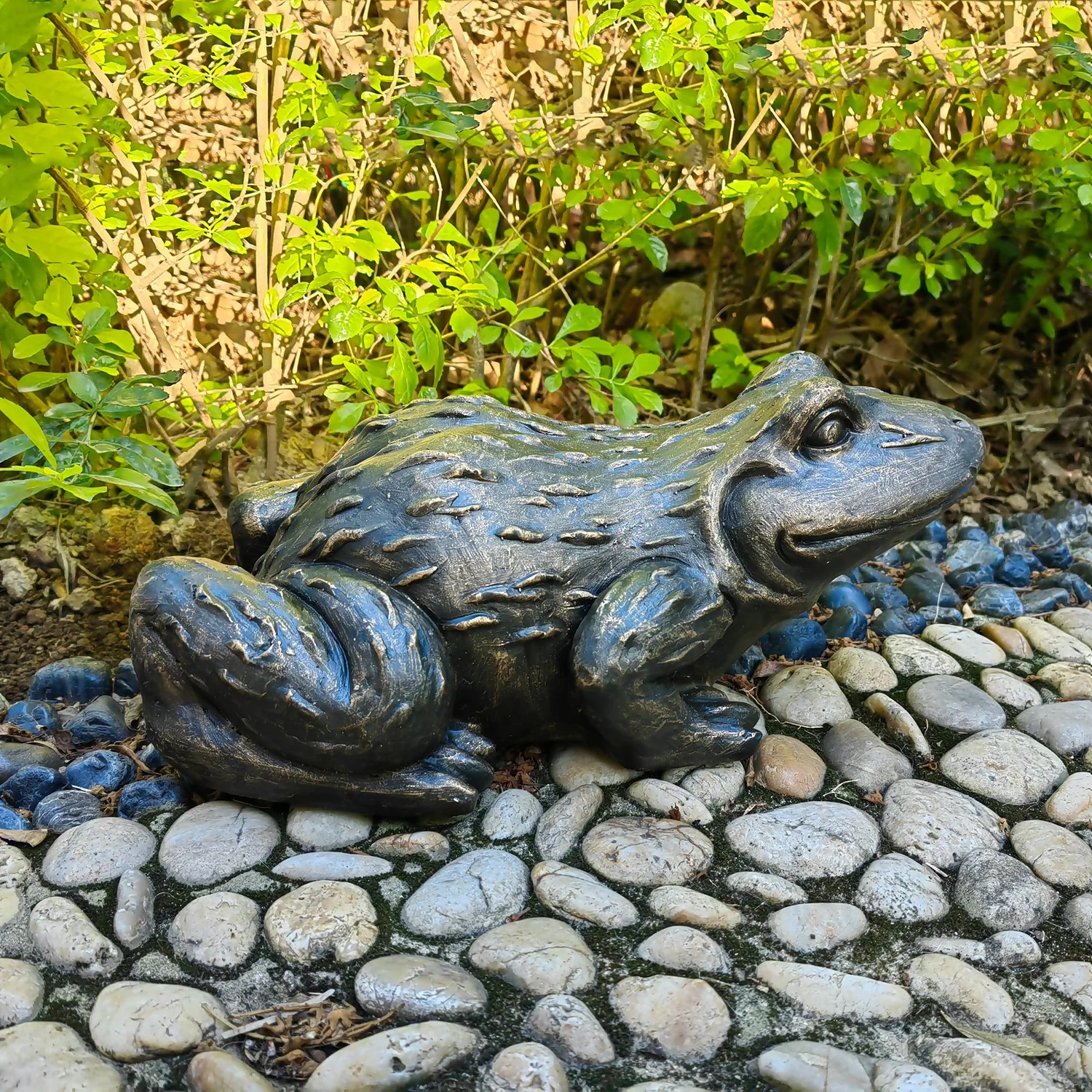 Bronze Look Frog Garden Ornament 4 Bronze Look Frog Garden Ornament - Image 2